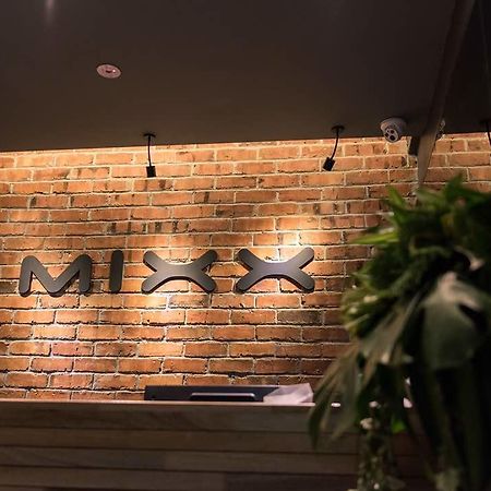 Mixx Express Hotel Sunway Петалинг-Джая Экстерьер фото